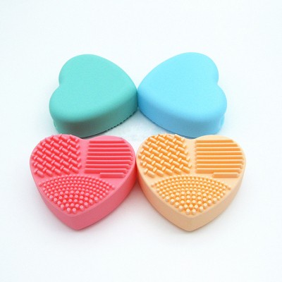 Accesoriu Silicon Curatare Pensule Machiaj -heart - imagine 7