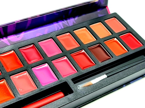 Trusa Profesionala Rujuri,Lip Mixology Pallete,BEININA-24 nuante+1 creion buze - imagine 4