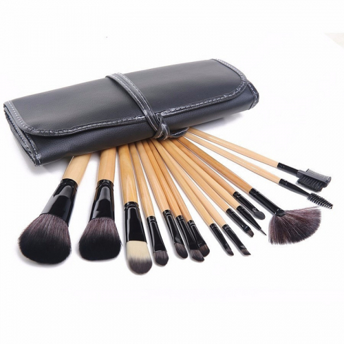 Set Pensule Machiaj-15 bucati+borseta