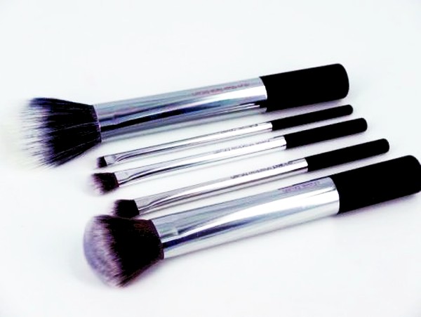 Set Pensule Machiaj RT Silver-5 bucati
